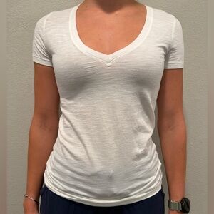 PINK Victoria's Secret White V-Neck Tee